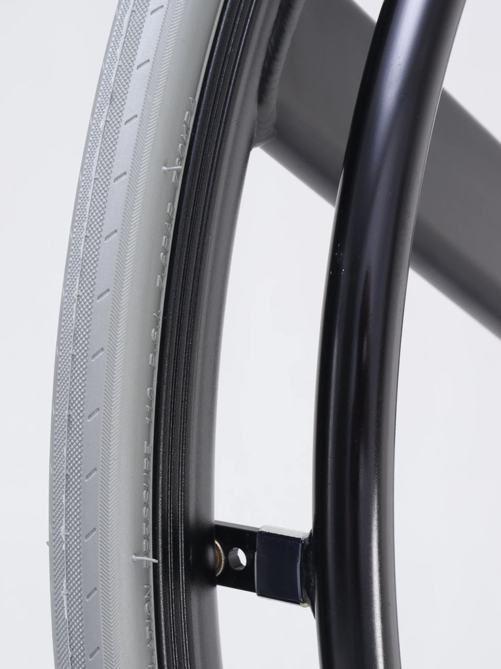 24 Quick Release Rear Wheel For Sports Wheelchair Aluminum Pneumatic Tire - Mobility Buy