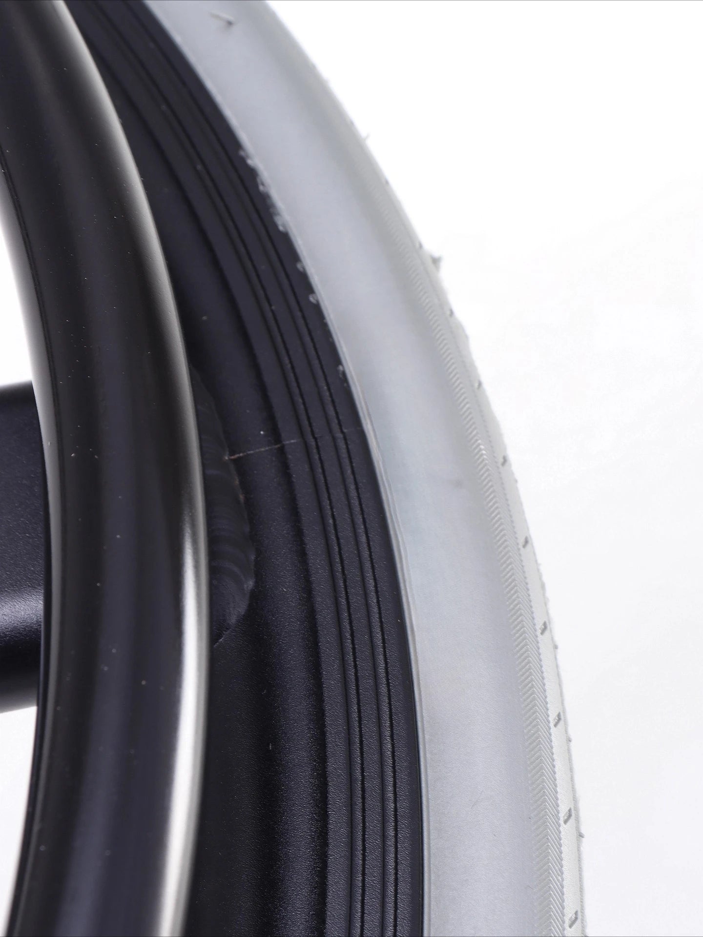 24 Quick Release Rear Wheel For Sports Wheelchair Aluminum Pneumatic Tire - Mobility Buy